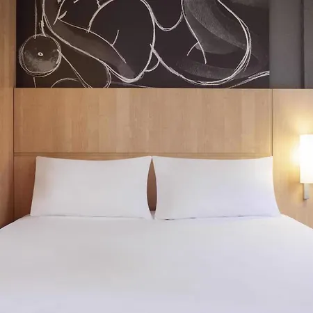 Ibis Maine Montparnasse Hotel París