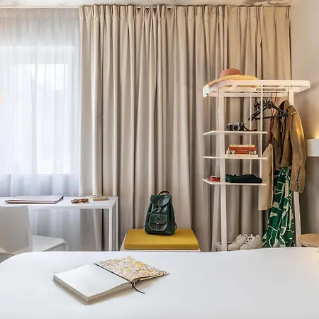 Hotel Ibis Maine Montparnasse Paryż