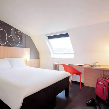 Ibis Maine Montparnasse Otel 3*