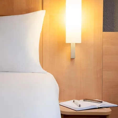 Hotel Ibis Maine Montparnasse