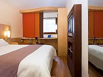 Ibis Maine Montparnasse París