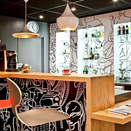 Ibis Maine Montparnasse Hotel 3*
