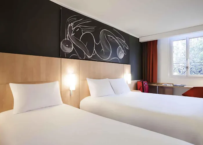 Ibis Maine Montparnasse Hotel