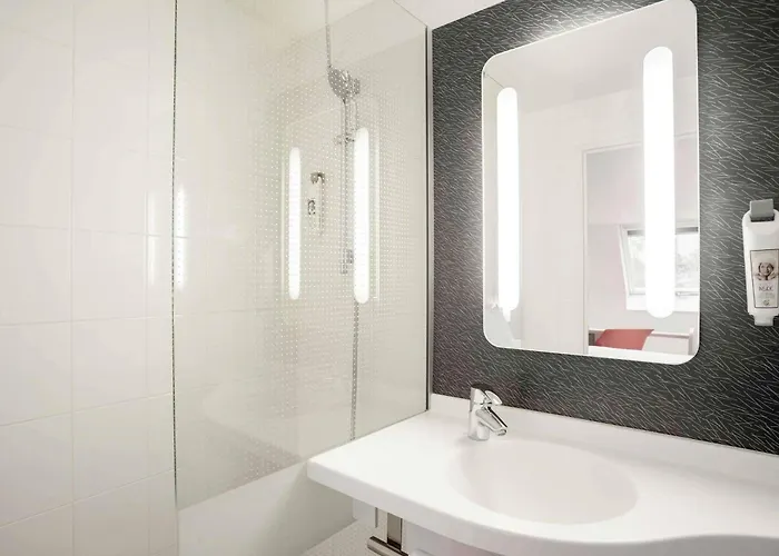 Hotel Ibis Maine Montparnasse Parigi