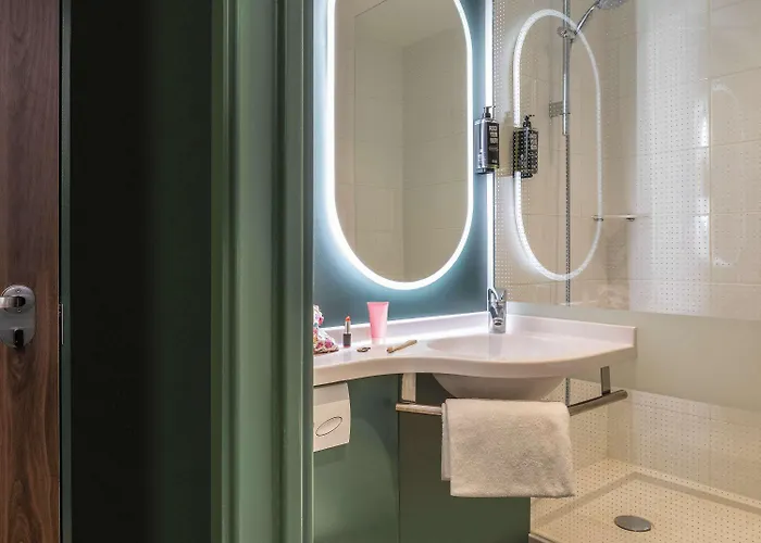 Ibis Maine Montparnasse 3*