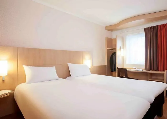 Ibis Maine Montparnasse Hotel