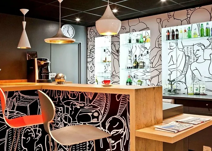 Ibis Maine Montparnasse Hotel 3*